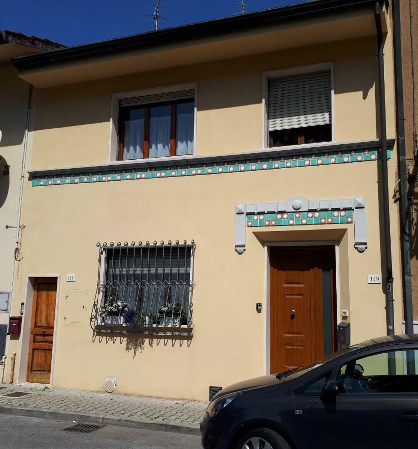 비아레지오 Casa Mario Dei Pini 빌라 외부 사진